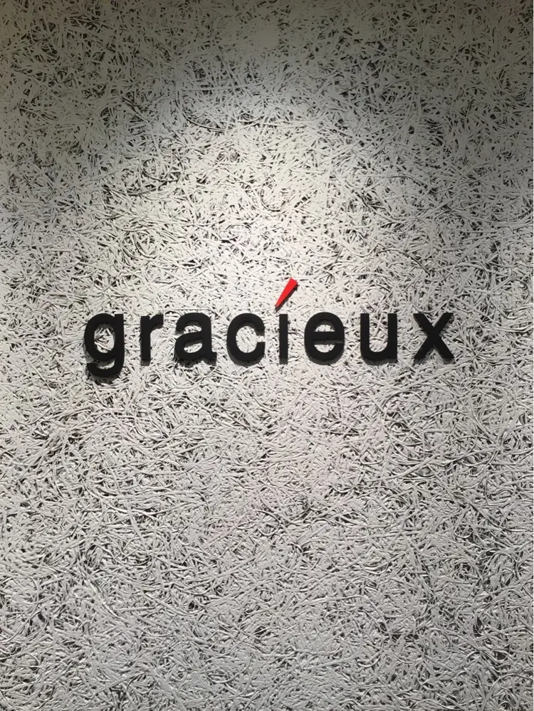 est   gracieuxの内観・外観1