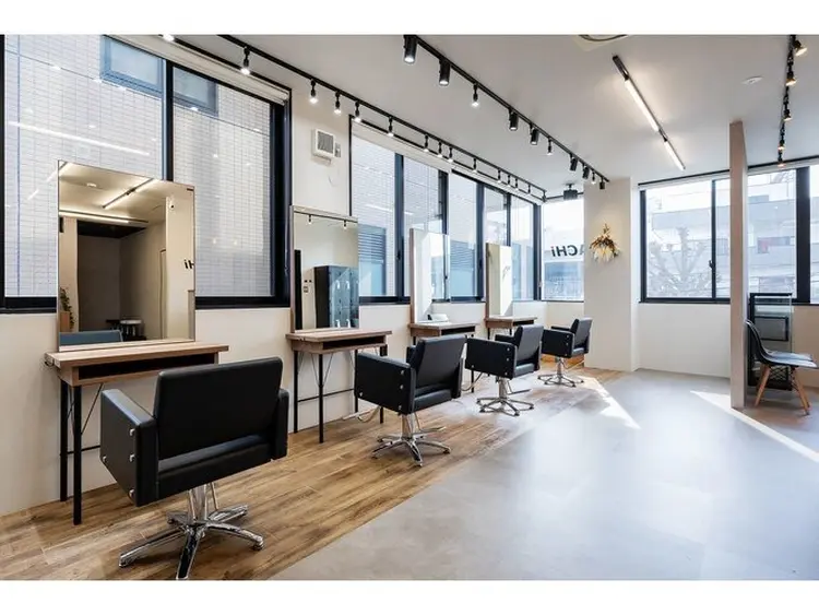 BLEACHi 高崎店の内観・外観2