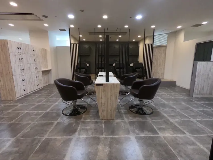 𝗕𝗼𝗻𝗵𝗲𝘂𝗿西梅田の内観・外観2