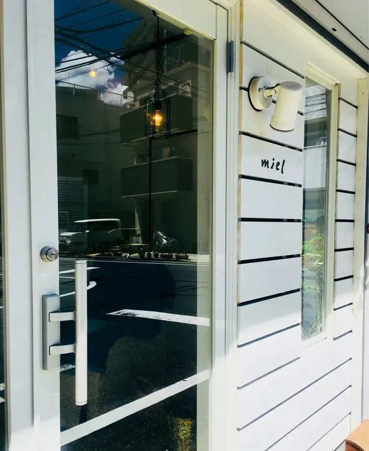 mielの内観・外観1