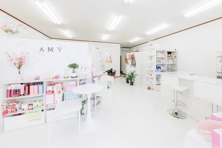 ceサロン Amyの内観・外観2