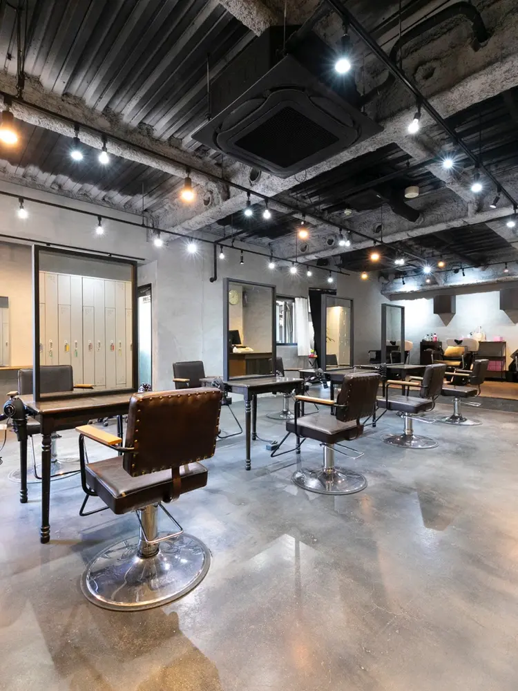 ladix hair designの内観・外観1