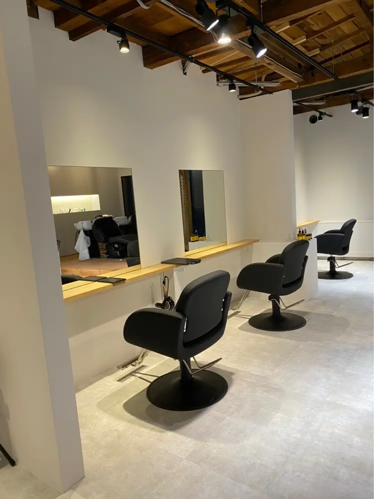 ioの内観・外観1