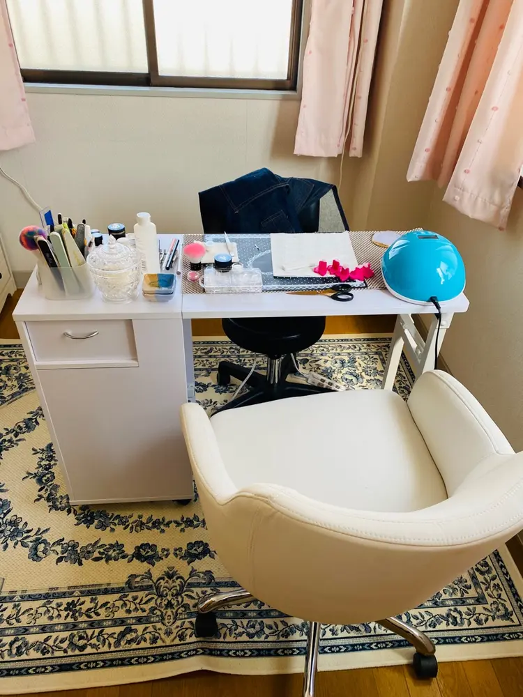 看板のない自宅ネイルサロン〜nuance〜の内観・外観1