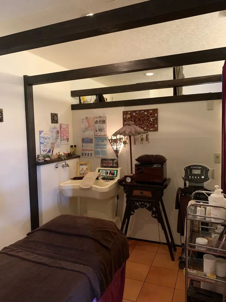 リラクゼーションサロン雅の内観・外観1