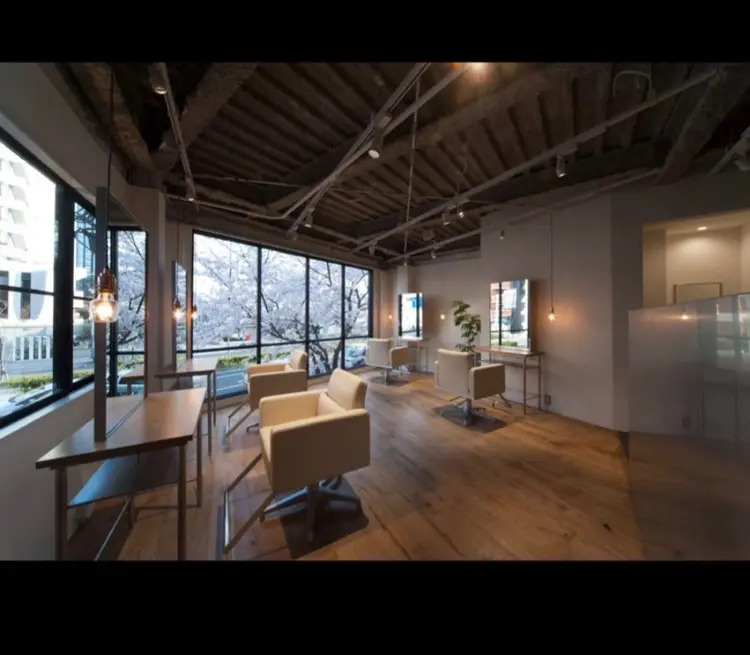 GOTODAYシェアサロン梅田店の内観・外観2