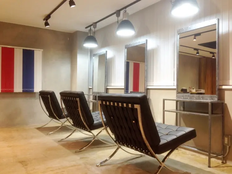 5Fiveの内観・外観1