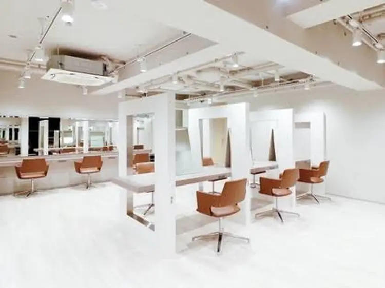 CURE nex the salonの内観・外観2