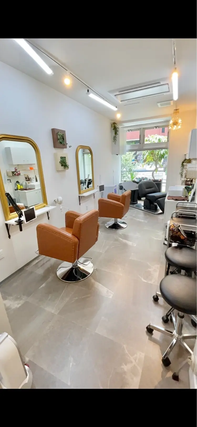 see  :の内観・外観1