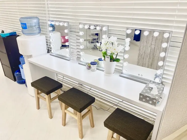 ココラッシュ町屋店の内観・外観1