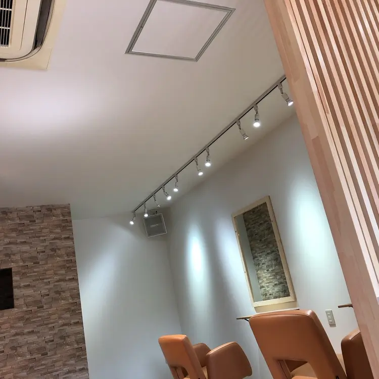 eclat  hair&spaの内観・外観1