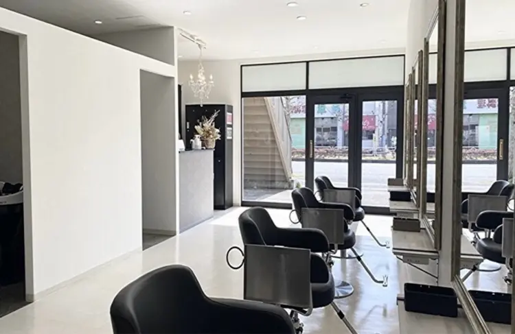 Charmの内観・外観1