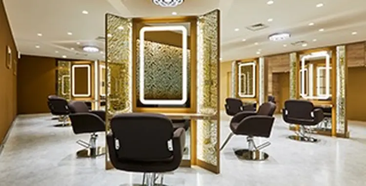 air-IKEBUKUROの内観・外観1