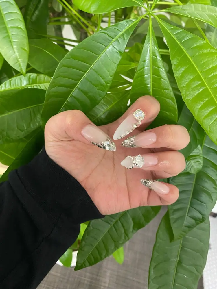 LUANAの内観・外観1