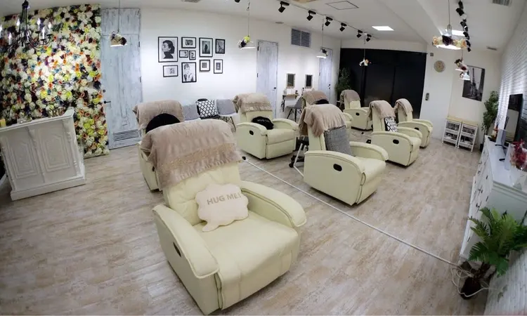 TRU  NAIL＆EYEの内観・外観1