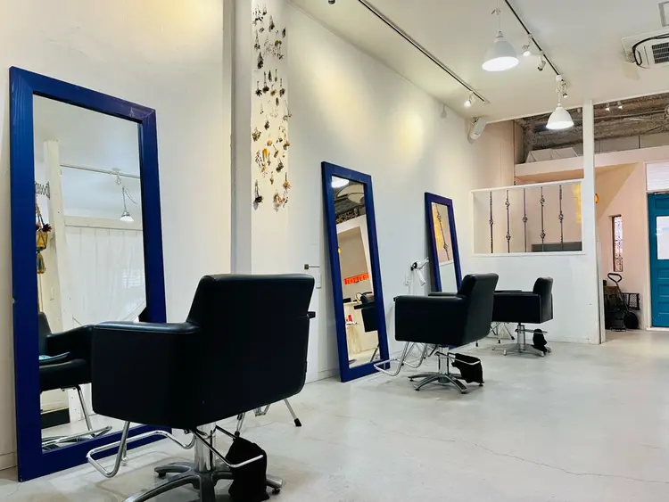 LITTLE BRIO.の内観・外観2