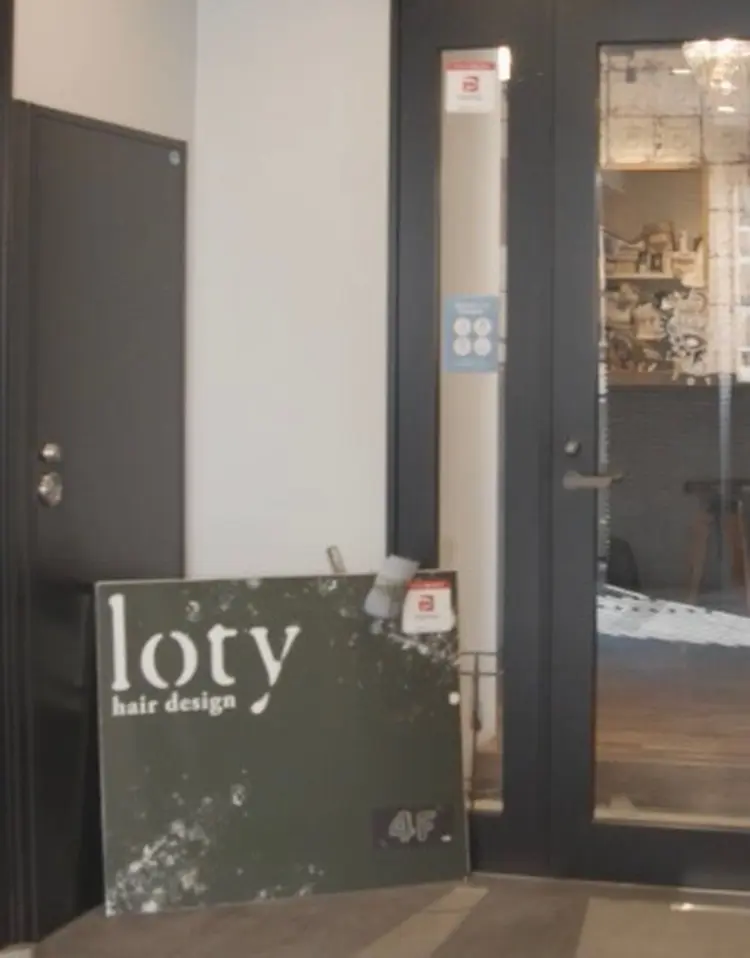 loty  hair designの内観・外観1
