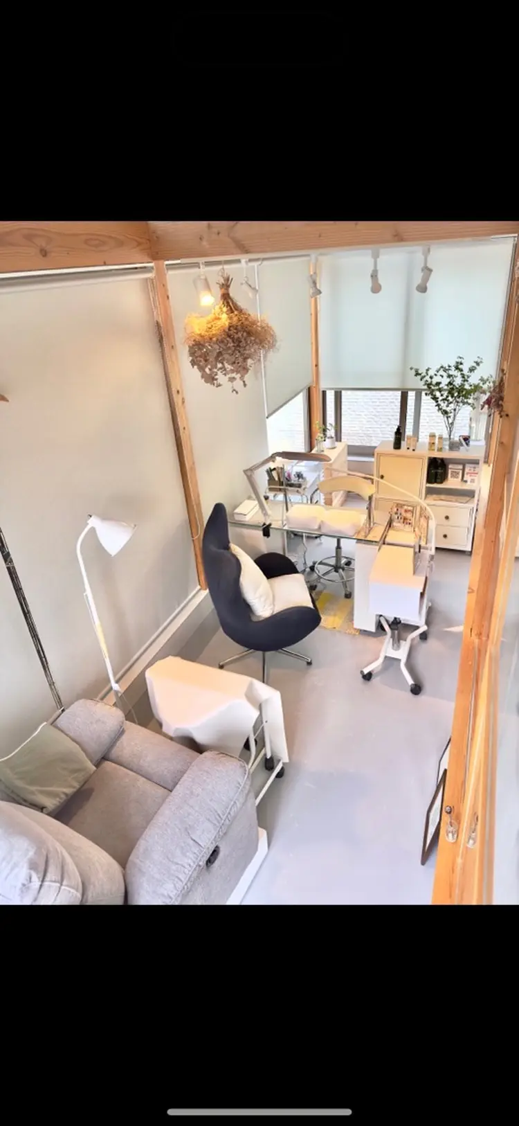 baden nailの内観・外観1