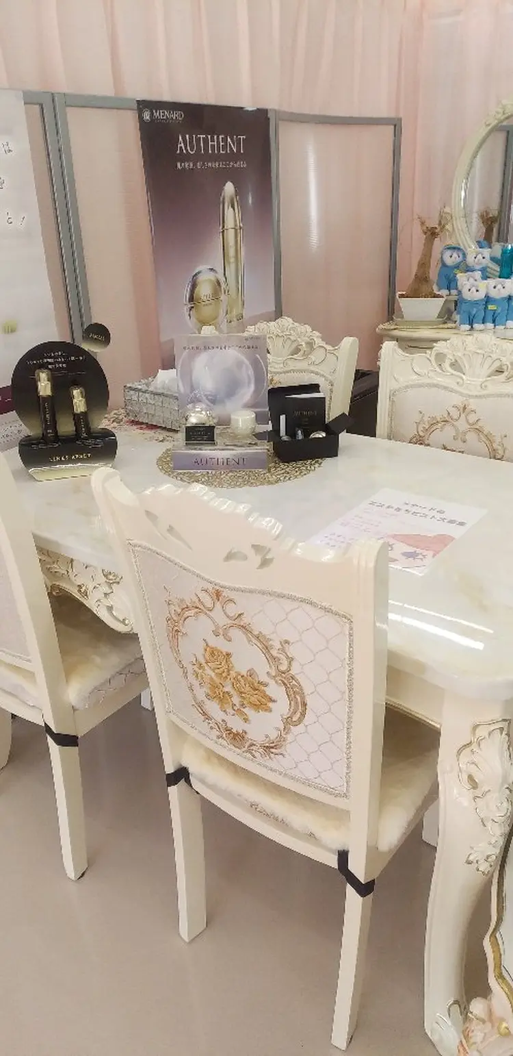 メナードフェイシャルサロン南条店の内観・外観2