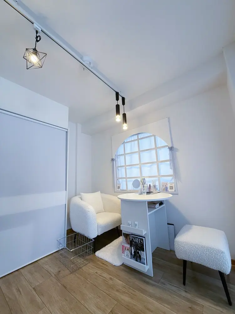 aile LASH CURLまつ毛パーマ専門店の内観・外観2