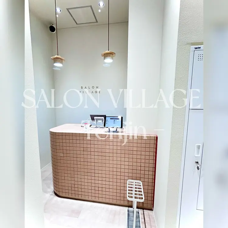 SALON VILLAGE Tenjinの内観・外観1