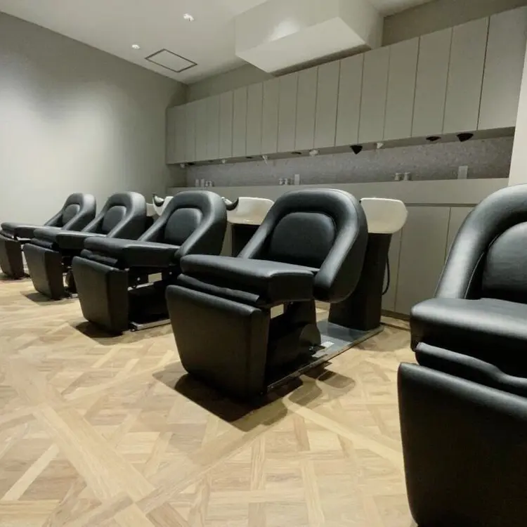 SALOWIN 札幌大通り店の内観・外観3