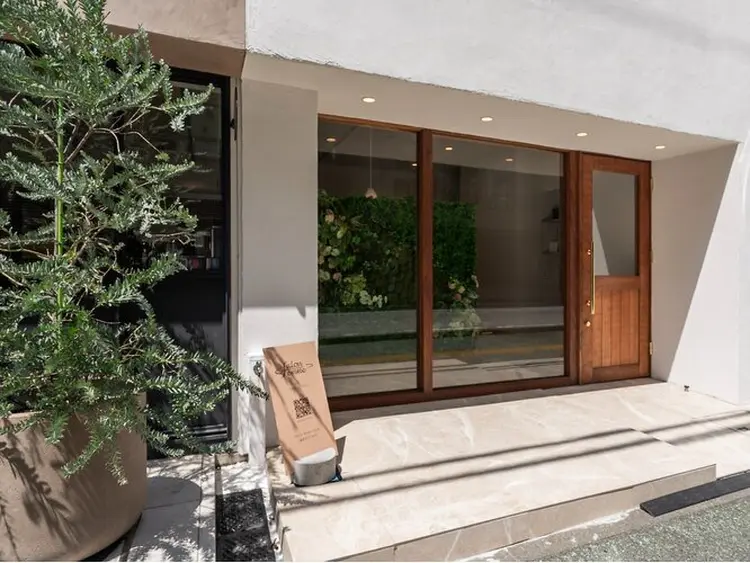 Salon Femme  鶴見の内観・外観1