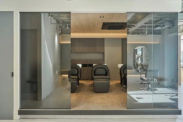 Reproの内観・外観3