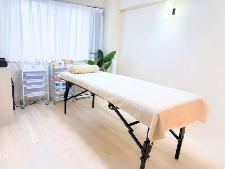 メンズ脱サロンadireの内観・外観1