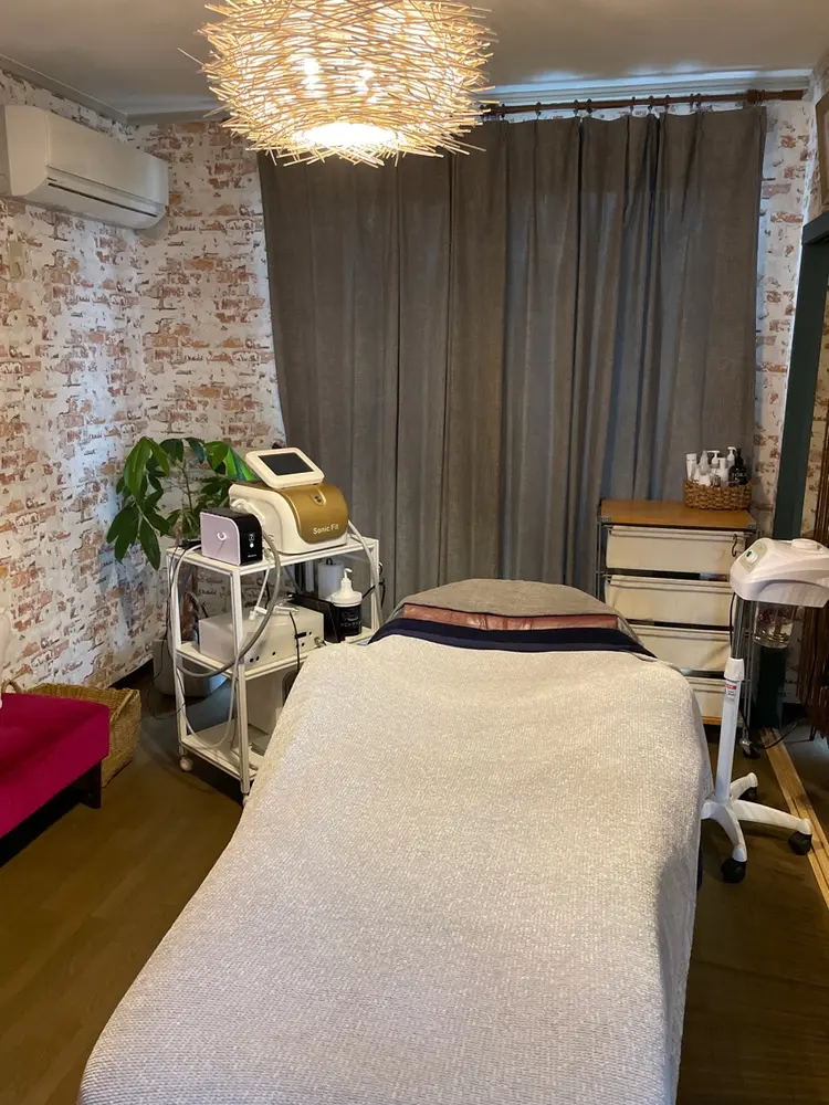 N&Hの内観・外観1