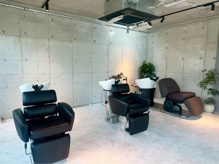 &Coの内観・外観2