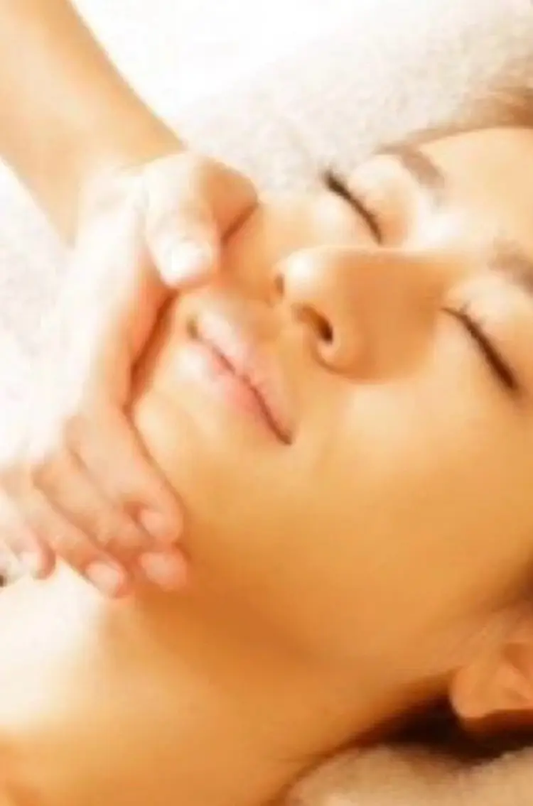 小顔・骨格矯正専門店　本格整体院 日本橋の内観・外観1