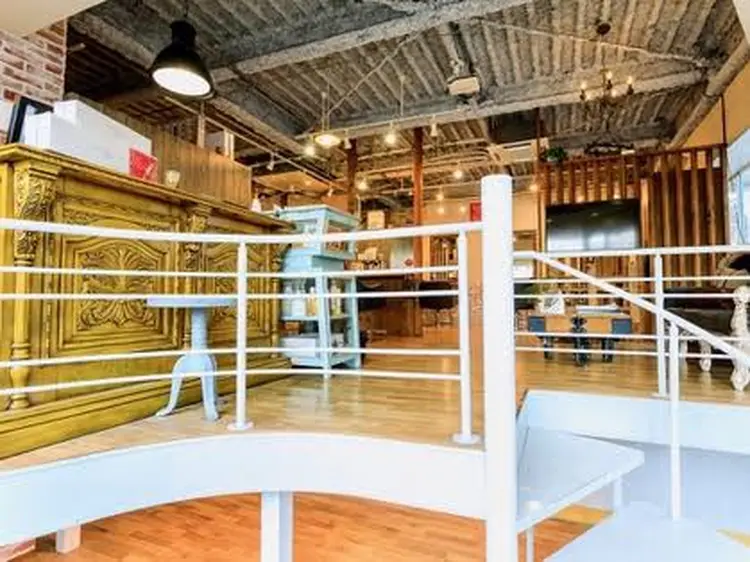 GRAPE VINES辻堂店の内観・外観1