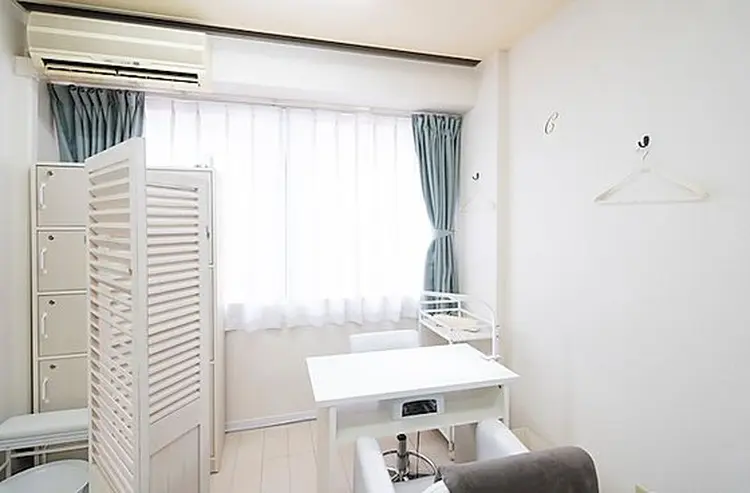 横浜ネイルサロン はぴねすの内観・外観2