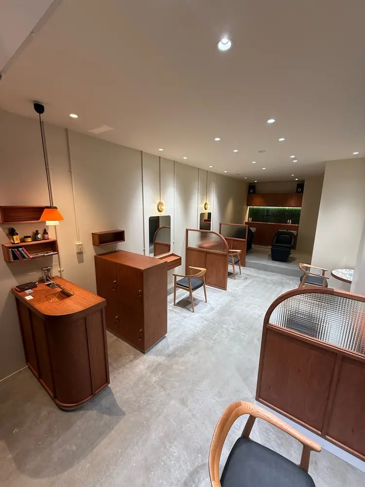 Ovalの内観・外観1