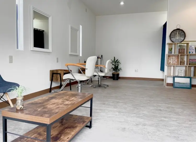 RALFの内観・外観1