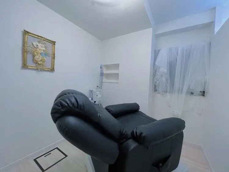 luxssy 御徒町店の内観・外観1