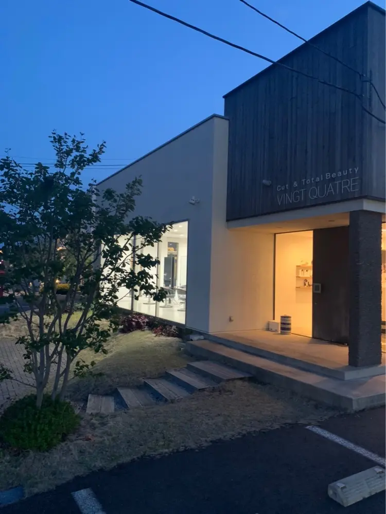 ヴァンキャトルの内観・外観3