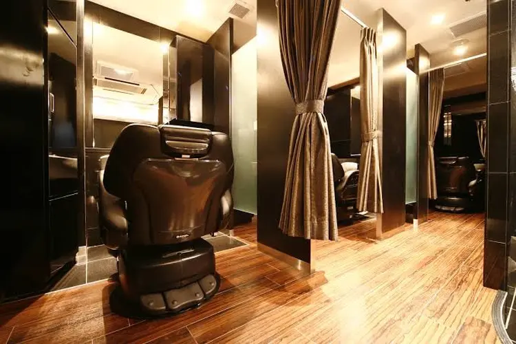 HIRO GINZA新橋店の内観・外観1