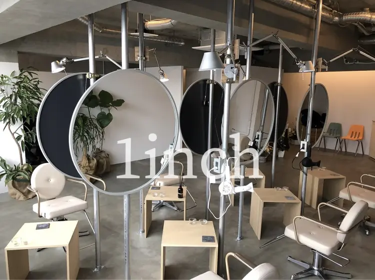 1inchの内観・外観1