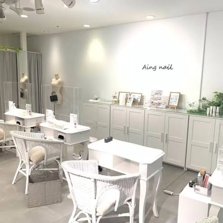 Aing nailの内観・外観1