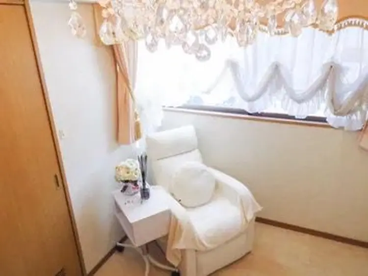 ViNAILの内観・外観2