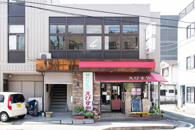 Leiの内観・外観3