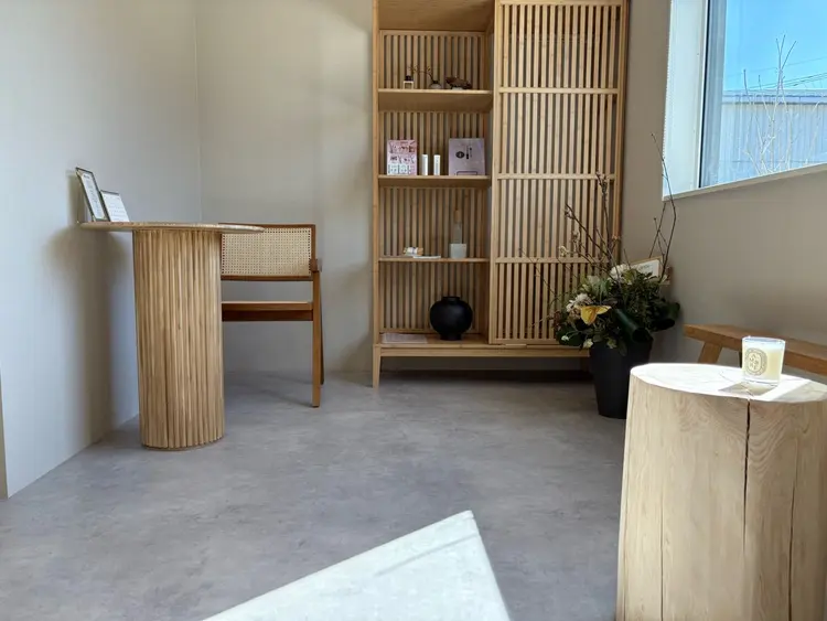 【まつげ専門店】Nlash 幸手の内観・外観2