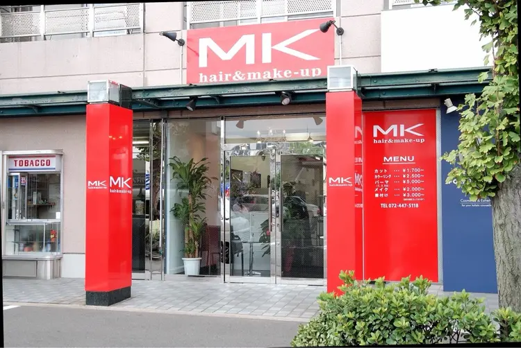 hair&make-upMKの内観・外観1