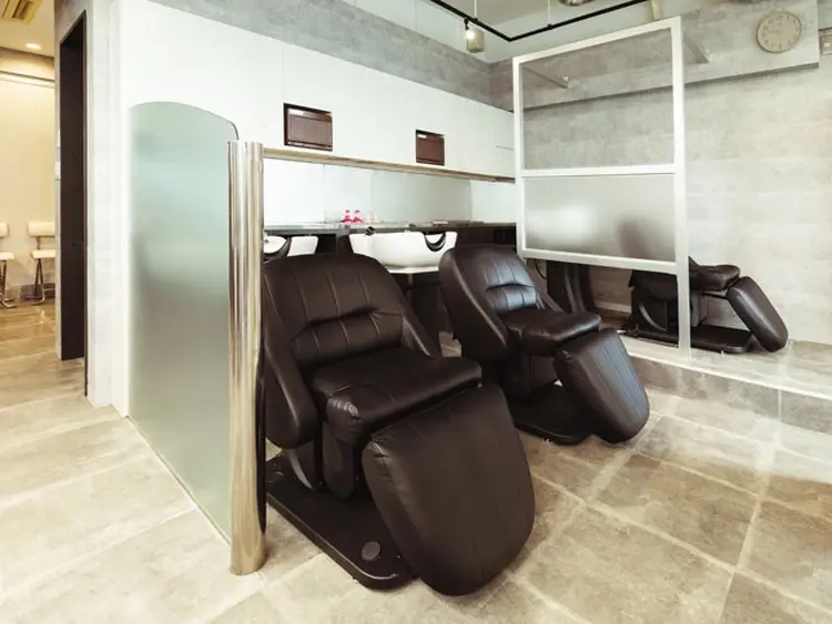 Chara Chaloneの内観・外観2