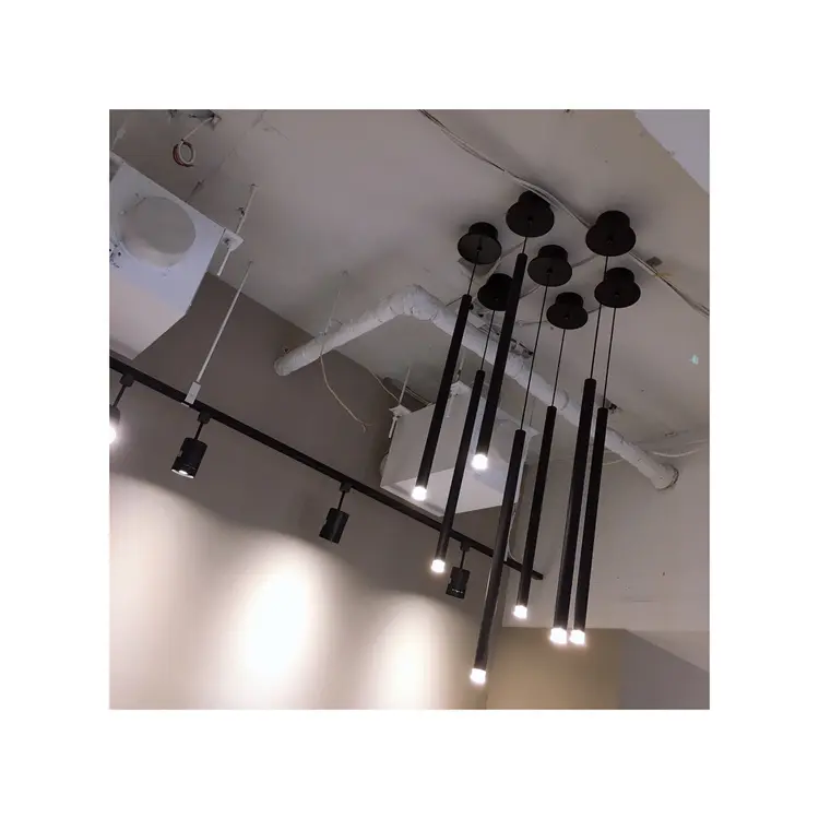 ANNE梅田店(株式会社フォーサイス)の内観・外観1