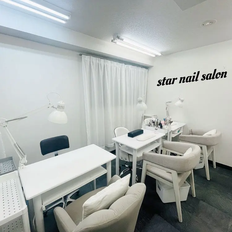 star nail salonの内観・外観1
