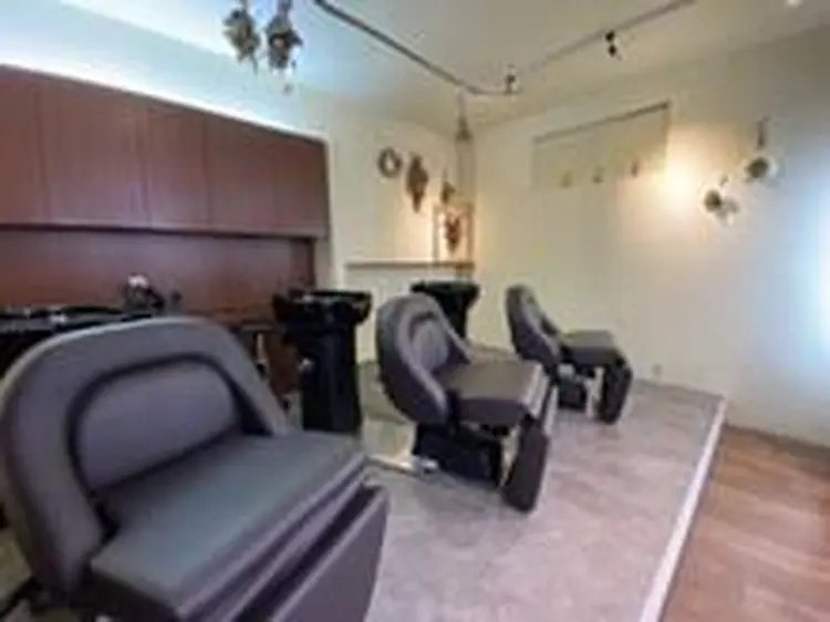 ヘアメイク　アンの内観・外観3