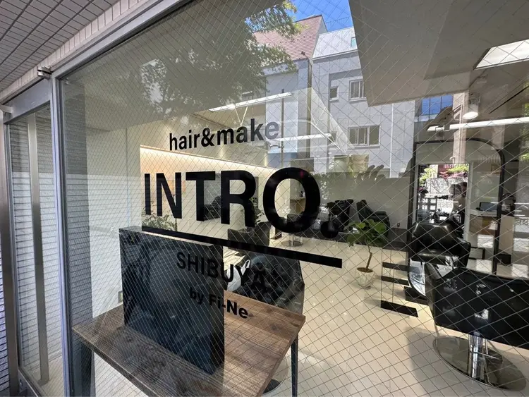 INTRO SHIBUYA by Fi-Neの内観・外観1